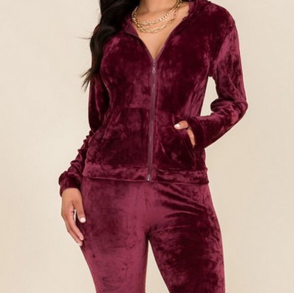 NEW Burgundy Velour Zippered Hoodie Jacket & Legging Set. Fits Size XS to MEDIUM - Picture 2 of 5